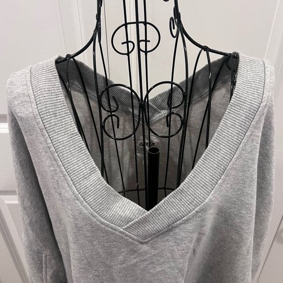 Aerie Light Gray V neck sweater - Picture 2 of 5